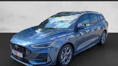 Chromablau (blau) Gebraucht 2023 Ford Focus ST-Line Kombi | 26.900 € (Fairer Preis)