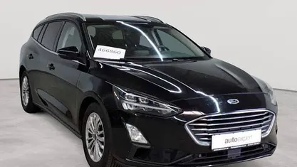 Gebraucht Ford Focus Titanium 150 PS (110 kW) 2020 Obsidianschwarz metallic Kombi