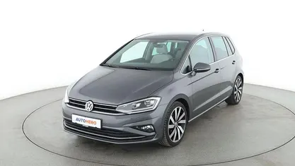 Grau Gebraucht 2018 VW Golf Sportsvan Highline Van / Kleinbus | 15.060 € (Guter Preis)