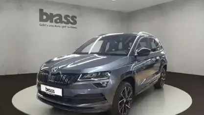 Gebraucht Skoda Karoq SportLine 150 PS (110 kW) 2022 Quarzgrau metallic SUV