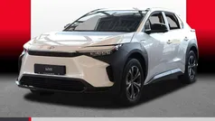 Platinum weiss Gebraucht 2024 Toyota bZ4X Comfort SUV | 32.989 € (Superpreis)