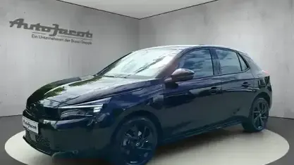 Gebraucht Opel Corsa 101 PS (74 kW) 2025 Diamant schwarz / karbon Kleinwagen