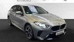 Grau Gebraucht 2024 BMW 120 M Sport Kleinwagen | 31.900 € (Guter Preis)