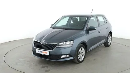 Grau Gebraucht 2019 Skoda Fabia Ambition Limousine | 14.210 € (Fairer Preis)