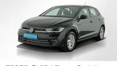 Deep black perleffekt Gebraucht 2024 VW Polo Style Limousine | 21.750 € (Guter Preis)