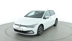 Weiß Gebraucht 2022 VW Golf VIII Active Limousine | 22.890 € (Fairer Preis)