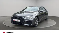 Grau Gebraucht 2023 Audi A3 Sportback S-Line Limousine | 25.890 € (Fairer Preis)