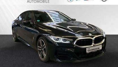 Gebraucht BMW M850 Efficient Dynamics 530 PS (389 kW) 2022 Saphirschwarz metallic Coupé