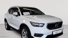 Ice white Gebraucht 2020 Volvo XC40 Momentum SUV | 20.290 € (Superpreis)