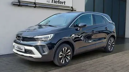 Gebraucht Opel Crossland Business Elegance 131 PS (96 kW) 2023 Unbekannt (metallic) SUV