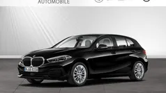 Schwarz uni Gebraucht 2022 BMW 118 Sport Line Kleinwagen | 21.845 € (Guter Preis)