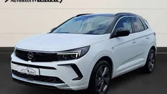 Jade weiss/arktis weiss Gebraucht 2023 Opel Grandland X Elegance SUV | 22.537 € (Fairer Preis)
