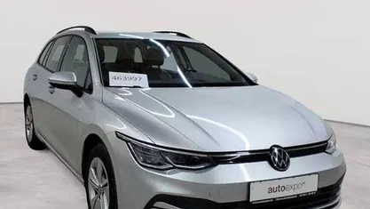 Gebraucht 2022 VW Golf VIII Life Kombi | 16.990 € (Fairer Preis)