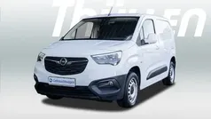 Weiß Gebraucht 2021 Opel Combo Edition Van / Kleinbus | 20.980 € (Guter Preis)