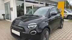 Schwarz Gebraucht 2022 Fiat 500e Icon Kleinwagen | 15.990 € (Superpreis)