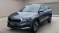 Grau Gebraucht 2024 Skoda Karoq Drive SUV | 33.900 € (Fairer Preis)