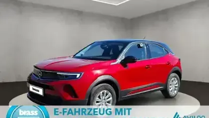 Begagnad Opel Mokka-e 100 kW (136 HK) 2022 Röd SUV