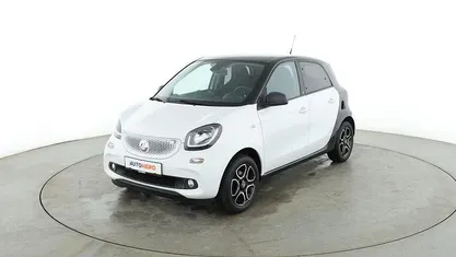 Weiß Gebraucht 2017 Smart ForFour Basis Kleinwagen | 11.680 € (Fairer Preis)