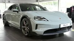 Shadegreenmetallic Gebraucht 2024 Porsche Taycan Cross Turismo Limousine | 115.880 € (Superpreis)