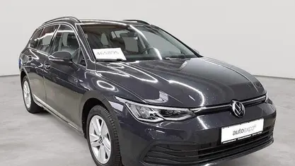 Gebraucht VW Golf VIII Life 116 PS (85 kW) 2022 Uranograu Kombi