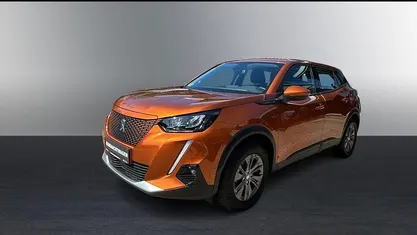 Gebraucht 2021 Peugeot e-2008 Active SUV | 16.390 € (Guter Preis)