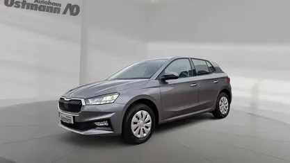 Grau Neu 2025 Skoda Fabia Selection Kleinwagen | 18.398 € (Fairer Preis)