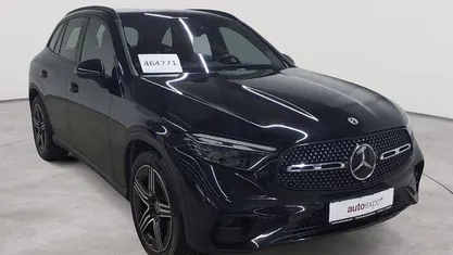 Obsidianschwarz metallic Gebraucht 2023 Mercedes GLC300 Advanced SUV | 44.990 € (Superpreis)