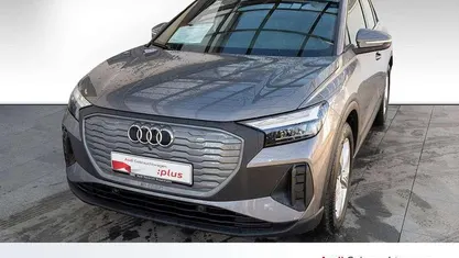 Taifungrau metallic Gebraucht 2022 Audi Q4 e-tron Ambiente SUV | 32.880 € (Fairer Preis)
