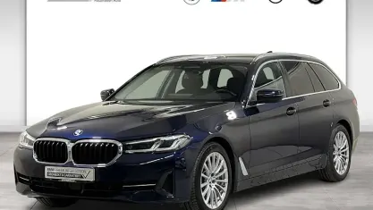Gebraucht BMW 530 Efficient Dynamics 286 PS (210 kW) 2022 Bmw individual tansanitblau Kombi