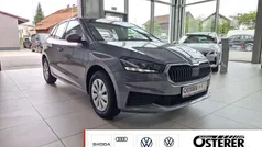 Graphite grau metallic Gebraucht 2023 Skoda Fabia Ambition Limousine | 19.950 € (Fairer Preis)