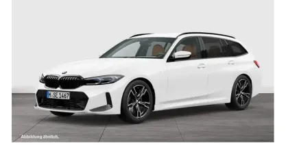 Gebraucht BMW 320 M Sport 190 PS (139 kW) 2023 Weiß Kombi