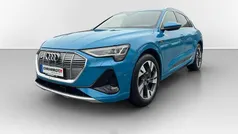 Blau Gebraucht 2020 Audi e-tron S-Line SUV | 31.290 € (Fairer Preis)