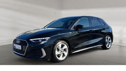 Używany Audi A3 S-Line 116 KM (85 kW) 2023 Czarny Sedan/Limuzyna