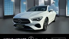 Weiß Gebraucht 2024 Mercedes CLA180 Progressive Limousine | 32.970 € (Fairer Preis)