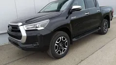 Ashgrau metallic Neu 2025 Toyota HiLux Abholung | 49.390 € (Superpreis)