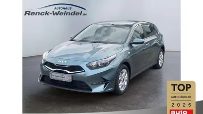 (usg) yucca steel gray m Gebraucht 2024 Kia Ceed Vision Kleinwagen | 25.689 € (Fairer Preis)