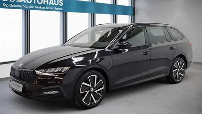 Gebraucht Skoda Octavia Style 204 PS (150 kW) 2021 Schwarz Kombi