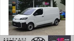 Gebraucht 2024 Toyota Proace Van | 32.950 € (Fairer Preis)