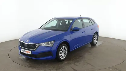 Gebraucht Skoda Scala Active 116 PS (85 kW) 2019 Blau Kleinwagen
