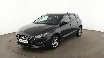 Gebraucht Hyundai i30 Edition 30 120 PS (88 kW) 2022 Grau Limousine