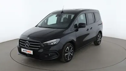 Gebraucht Mercedes T180 Progressive 116 PS (85 kW) 2022 Schwarz Van / Kleinbus
