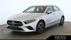 Iridiumsilber Gebraucht 2024 Mercedes A180 Progressive Limousine | 28.950 € (Fairer Preis)