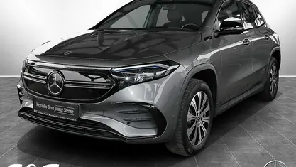 Metalliclack mountaingrau Gebraucht 2021 Mercedes EQA250 AMG SUV | 24.990 € (Fairer Preis)