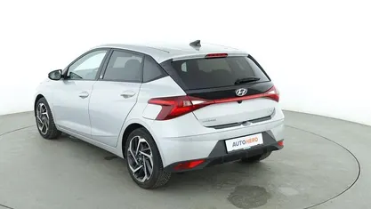 Grau Gebraucht 2022 Hyundai i20 Edition 30+ Limousine | 17.190 € (Fairer Preis)