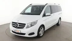 Weiß Gebraucht 2017 Mercedes V220 Edition Van / Kleinbus | 37.920 € (Fairer Preis)