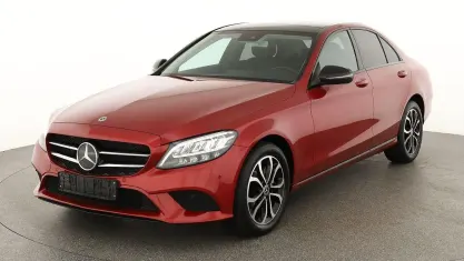 Gebraucht Mercedes C200 Avantgarde 197 PS (144 kW) 2020 Hyazinthrot (designolack) Limousine