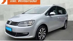 Silber Gebraucht 2022 VW Sharan Active Van / Kleinbus | 28.975 € (Guter Preis)