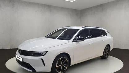 Lack weiss banquise/typ aussenverkleidung spiegel flach standard Neu 2025 Opel Astra Edition Kombi | 27.950 € (Guter Preis)