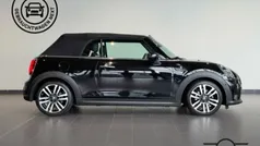 Schwarz Gebraucht 2021 Mini Cooper Cabriolet Classic Cabrio | 21.990 € (Fairer Preis)