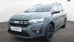 Safarigrüngrau Neu 2025 Dacia Jogger Extreme Van / Kleinbus | 23.339 € (Fairer Preis)